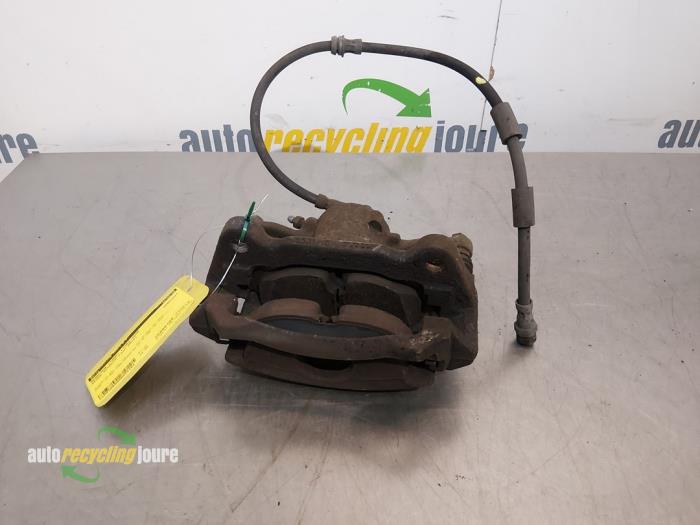 Gebrauchte Bremszange links vorne Skoda Octavia Combi (5EAC) 1.4 TSI 16V Preis € 24,99 Margenregelung angeboten von Autorecycling Joure B.V.