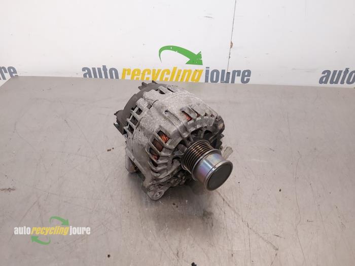 Begagnade Dynamo Skoda Octavia Combi (5EAC) 1.4 TSI 16V Pris € 49,99 Marginaltabell erbjuds av Autorecycling Joure B.V.