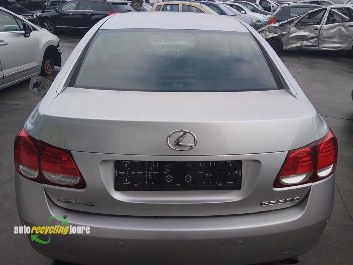 Używane Tylna klapa Lexus GS (..S19) 300 3.0 24V VVT-i Cena € 150,00 Procedura marży oferowane przez Autorecycling Joure B.V.