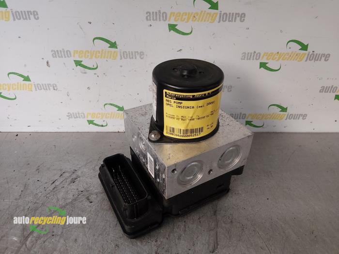 Begagnade ABS-pump Opel Insignia 1.6 16V Ecotec Pris € 74,99 Marginaltabell erbjuds av Autorecycling Joure B.V.
