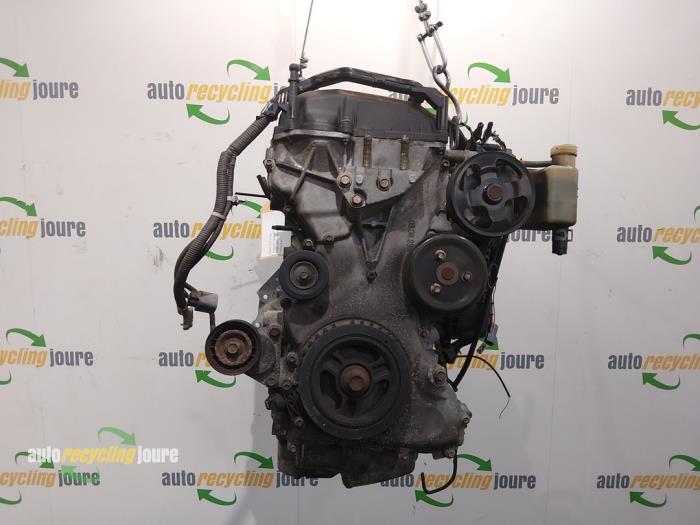 Motor van een Mazda 6 Sport (GG14) 1.8i 16V 2004
