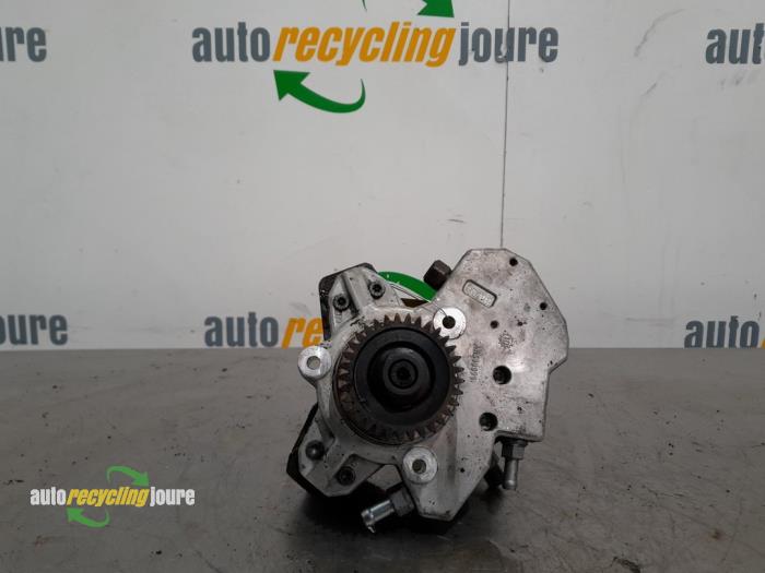 Usagé Pompe carburant mécanique Mercedes ML II (164/4JG) 3.0 ML-350 CDI BlueEFFICIENCY 4-Matic V6 Prix € 125,00 Règlement à la marge proposé par Autorecycling Joure B.V.