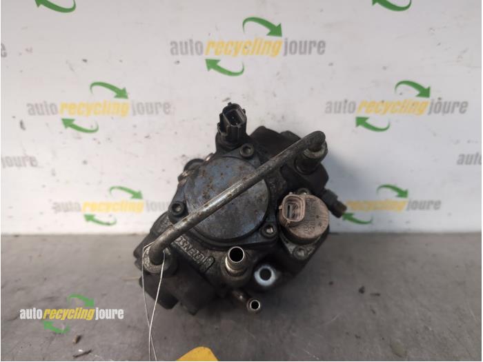 Begagnade Högtryckspump Citroen Jumper (U9) 2.2 HDi 100 Pris € 99,99 Marginaltabell erbjuds av Autorecycling Joure B.V.