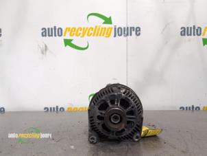 Dynamo van een BMW 3 serie Touring (E46/3) 320d 16V 2000