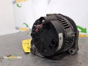 Dynamo van een BMW 3 serie Touring (E46/3) 320d 16V 2000
