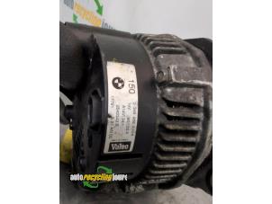 Dynamo van een BMW 3 serie Touring (E46/3) 320d 16V 2000