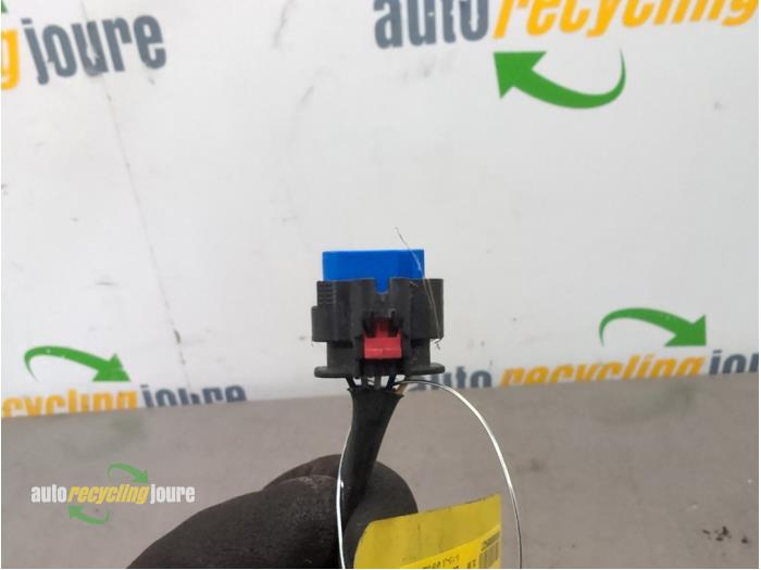 Lambda probe from a Ford Kuga III (DFK) 2.5 PHEV 16V 2023