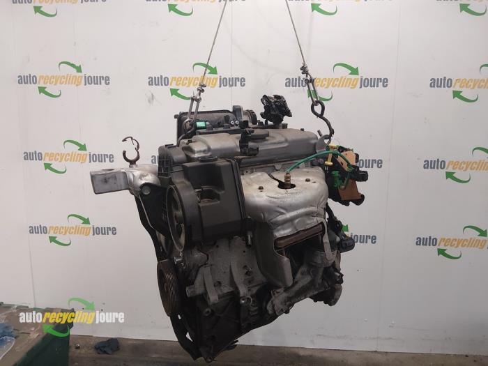 Used Engine Peugeot 206+ (2L/M) 1.4 XS Price € 725,00 Margin scheme offered by Autorecycling Joure B.V.