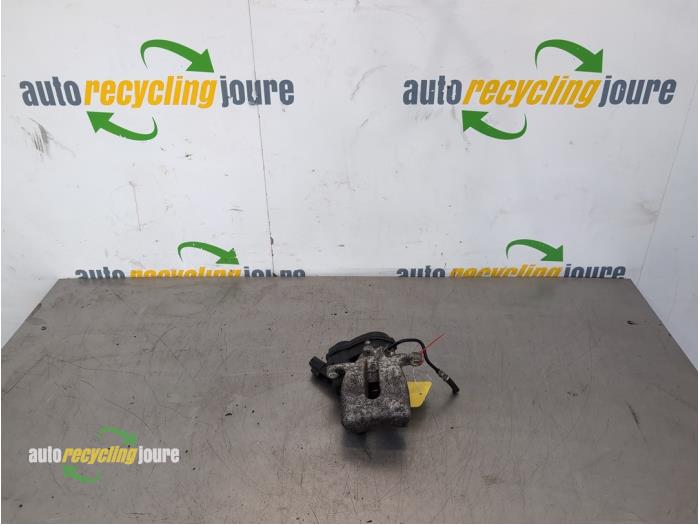 Gebrauchte Bremszange rechts hinten Renault Megane IV (RFBB) 1.2 Energy TCE 130 Preis € 65,00 Margenregelung angeboten von Autorecycling Joure B.V.