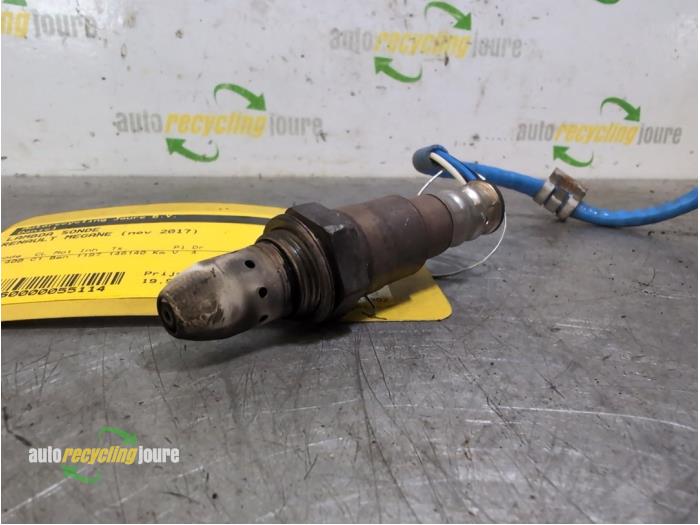 Sonde lambda d'un Renault Megane IV (RFBB) 1.2 Energy TCE 130 2017