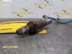 Sonde lambda d'un Renault Megane IV (RFBB) 1.2 Energy TCE 130 2017
