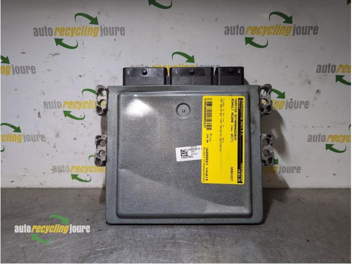 Used Engine management computer Renault Megane IV (RFBB) 1.2 Energy TCE 130 Price € 74,99 Margin scheme offered by Autorecycling Joure B.V.