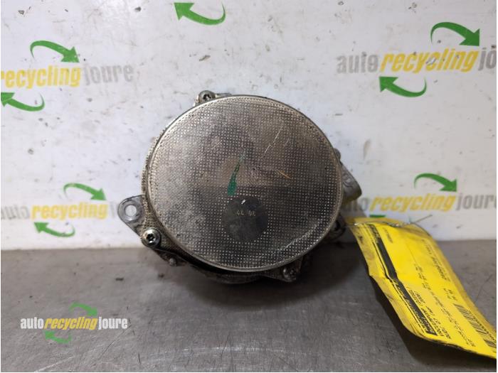 Used Vacuum pump (diesel) Audi Q7 (4LB) 3.0 TDI V6 24V Price € 29,99 Margin scheme offered by Autorecycling Joure B.V.