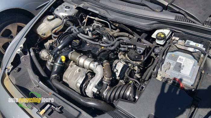 Begagnade Motor Volvo V50 (MW) 1.6 D2 16V Pris € 750,00 Marginaltabell erbjuds av Autorecycling Joure B.V.