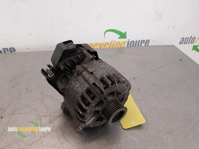 Gebrauchte Dynamo Peugeot Expert (V1/VA/VB/VE/VF/VT/VY) 2.0 Blue HDi 180 16V Preis € 453,75 Mit Mehrwertsteuer angeboten von Autorecycling Joure B.V.