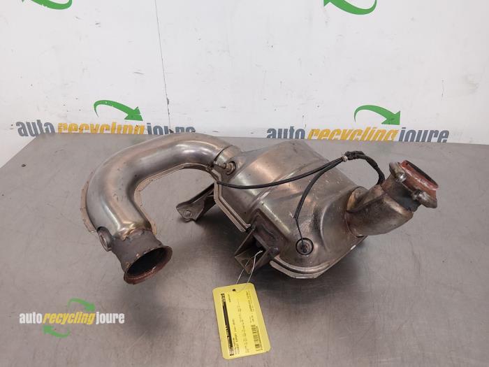 Usagé Catalyseur Peugeot Expert (V1/VA/VB/VE/VF/VT/VY) 2.0 Blue HDi 180 16V Prix € 240,79 Prix TTC proposé par Autorecycling Joure B.V.