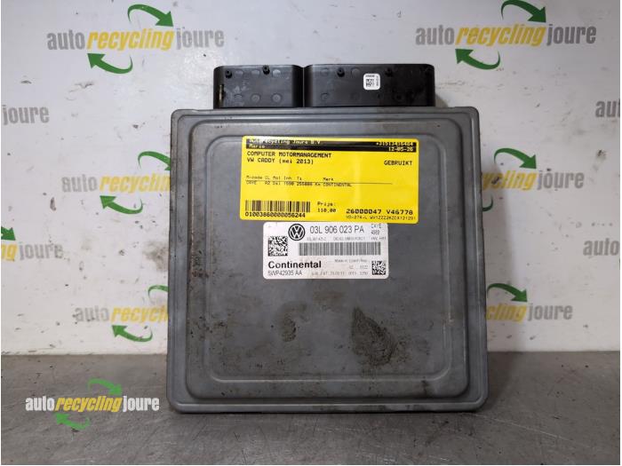 Used Engine management computer Volkswagen Caddy III (2KA,2KH,2CA,2CH) 1.6 TDI 16V Price € 110,00 Margin scheme offered by Autorecycling Joure B.V.