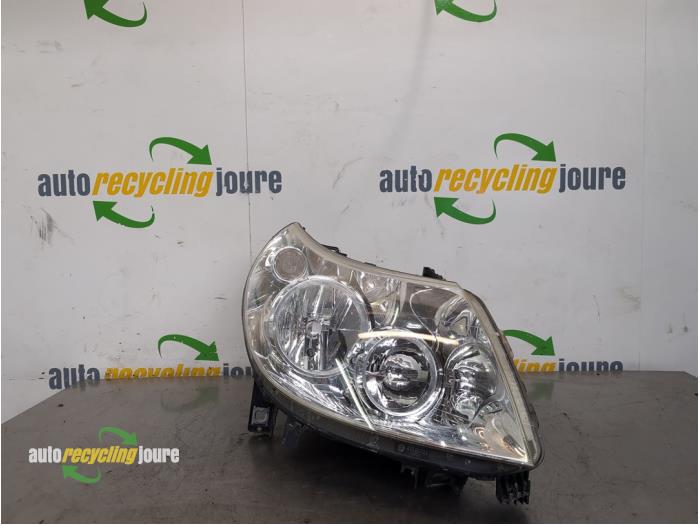 Używane Reflektor prawy Peugeot Boxer (U9) 2.2 HDi 110 Euro 5 Cena € 69,99 Procedura marży oferowane przez Autorecycling Joure B.V.