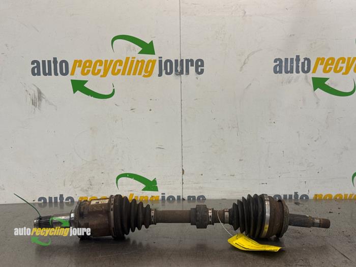 Gebrauchte Antriebswelle links vorne Toyota RAV4 (A3) 2.0 16V VVT-i 4x4 Preis € 49,99 Margenregelung angeboten von Autorecycling Joure B.V.