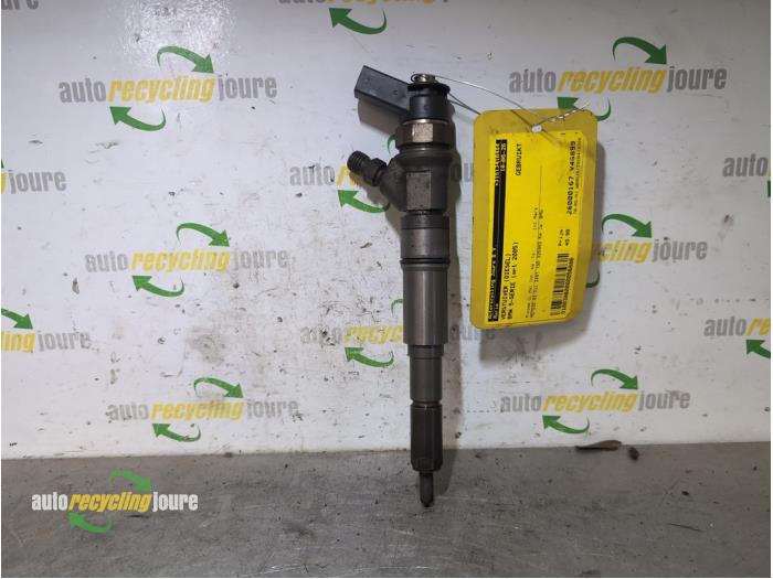 Usagé Injecteurs BMW 5 serie Touring (E61) 525d 24V Prix € 49,99 Règlement à la marge proposé par Autorecycling Joure B.V.
