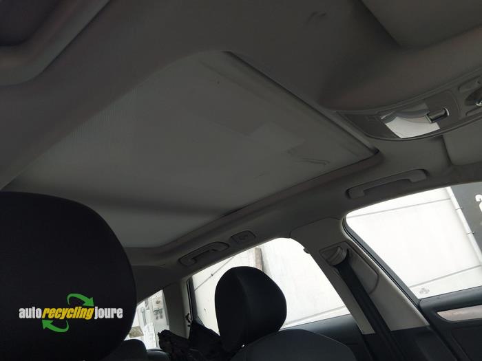 Używane Szyberdach Audi A4 Avant (B8) 2.0 TDI 16V Cena € 299,99 Procedura marży oferowane przez Autorecycling Joure B.V.