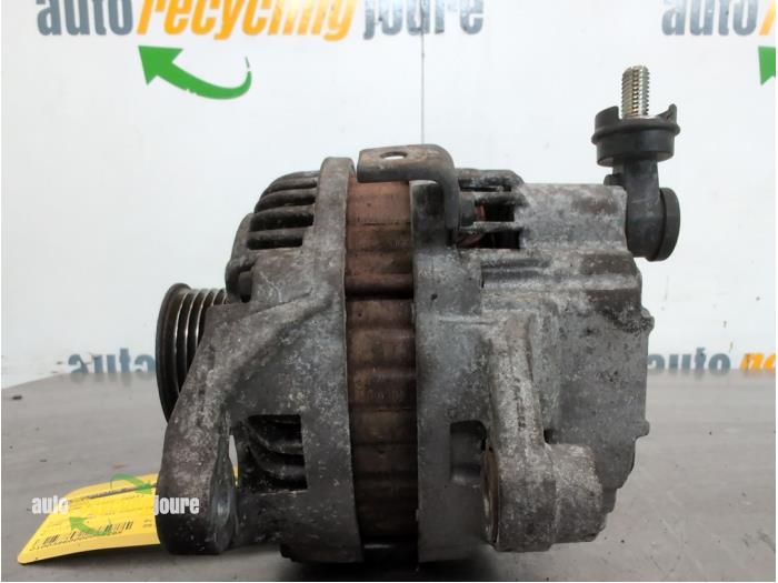Dynamo van een Mazda 2 (DE) 1.3 16V S-VT 2007