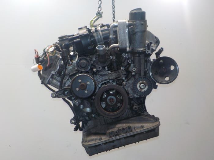 Engine from a Mercedes E-Klasse 2001