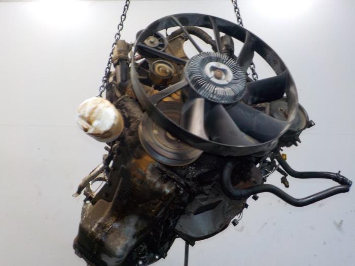 Usagé Moteur Landrover Discovery Prix € 1.999,99 Règlement à la marge proposé par Van der Ven Autorecycling B.V.