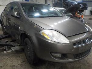 Motor van een Fiat Bravo 2008