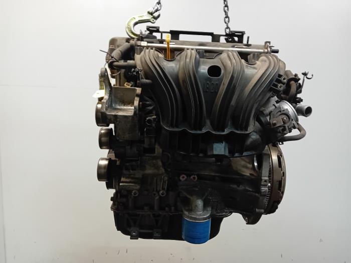 Usagé Moteur Kia Magentis Prix € 849,99 Règlement à la marge proposé par Van der Ven Autorecycling B.V.