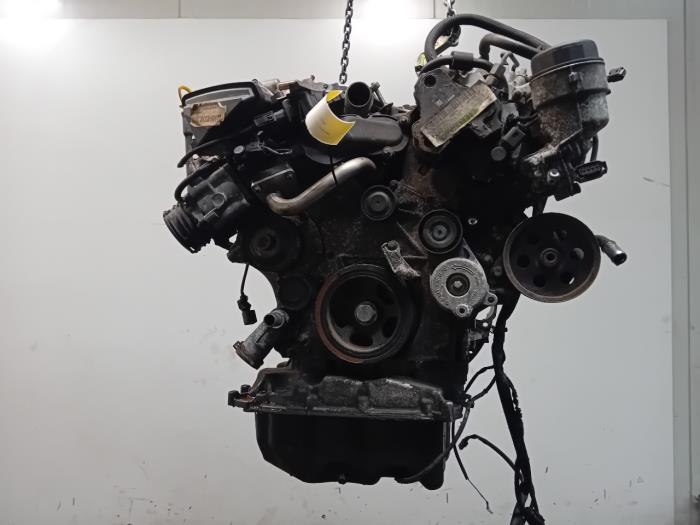 Używane Silnik Chrysler 300 C Cena € 1.399,99 Procedura marży oferowane przez Van der Ven Autorecycling B.V.
