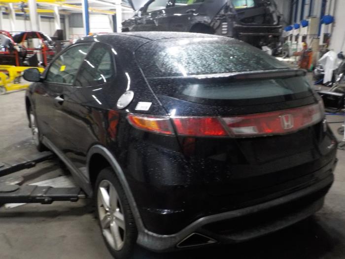 Motor van een Honda Civic 2008