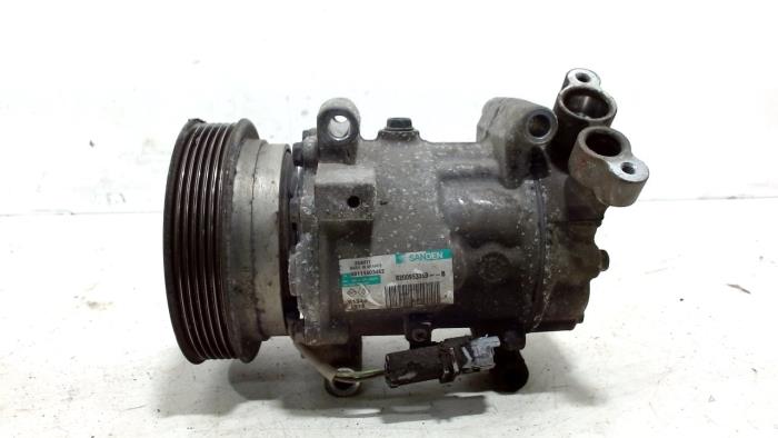 Used Air conditioning pump Mercedes Citan Price € 21,00 Margin scheme offered by Van der Ven Autorecycling B.V.