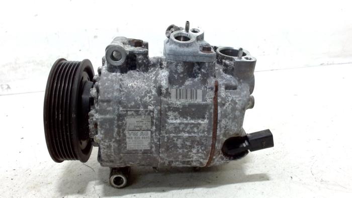 Usagé Pompe clim Skoda Superb Prix € 39,00 Règlement à la marge proposé par Van der Ven Autorecycling B.V.