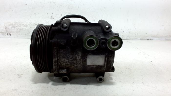 Gebrauchte Klimapumpe Ford Fiesta Preis € 50,00 Margenregelung angeboten von Van der Ven Autorecycling B.V.