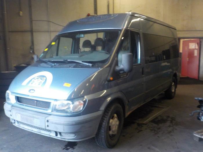Klimapumpe van een Ford Transit 2006