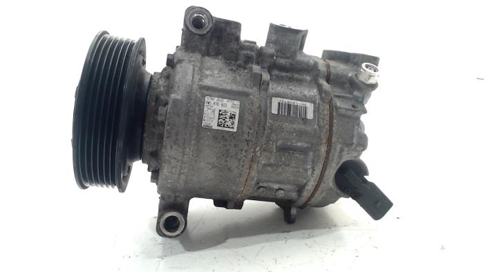 Usagé Pompe clim Audi A4 Prix € 79,99 Règlement à la marge proposé par Van der Ven Autorecycling B.V.