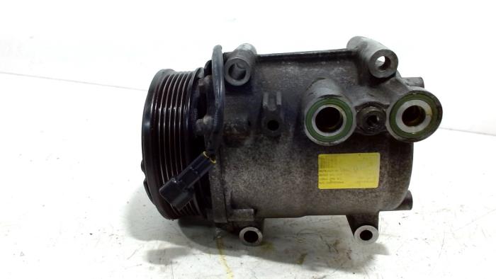 Gebrauchte Klimapumpe Ford Fiesta Preis € 50,00 Margenregelung angeboten von Van der Ven Autorecycling B.V.