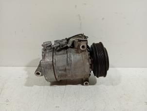 Usagé Pompe clim Mercedes CLA Prix € 120,00 Règlement à la marge proposé par Van der Ven Autorecycling B.V.