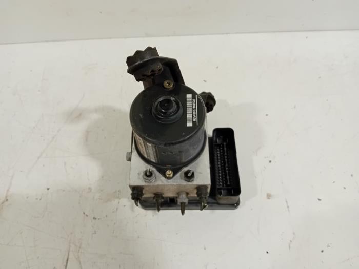 Usagé Pompe ABS BMW Mini One Prix € 138,00 Règlement à la marge proposé par Van der Ven Autorecycling B.V.