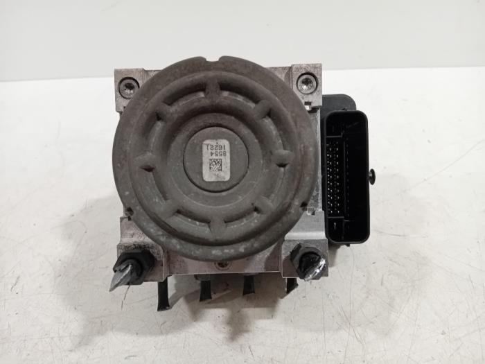 Usagé Pompe ABS Citroen DS3 Prix € 154,00 Règlement à la marge proposé par Van der Ven Autorecycling B.V.