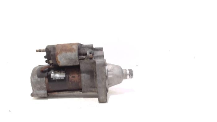 Used Engine management computer Chrysler Town & Country Price € 15,00 Margin scheme offered by Van der Ven Autorecycling B.V.