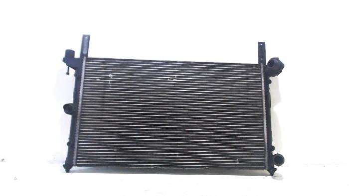 Usagé Radiateur Seat Alhambra Prix € 15,00 Règlement à la marge proposé par Van der Ven Autorecycling B.V.