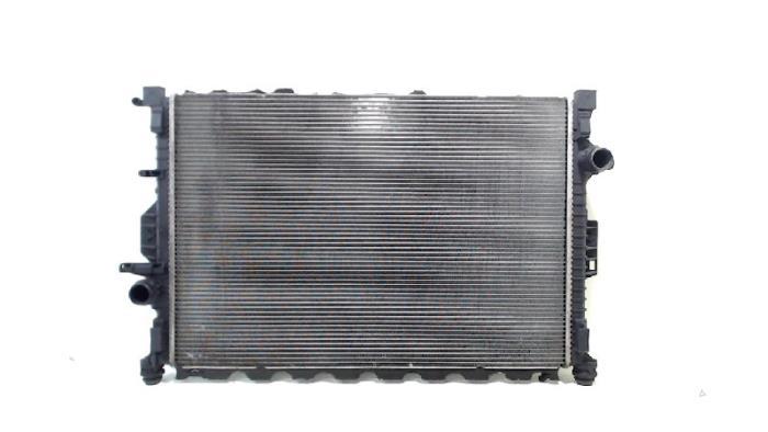 Usagé Radiateur Ford S-Max Prix € 12,00 Règlement à la marge proposé par Van der Ven Autorecycling B.V.