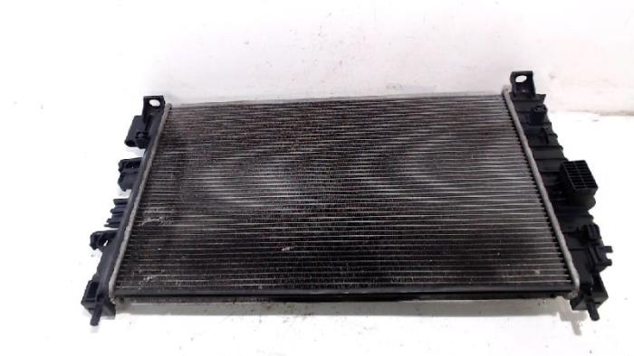 Used Radiator Chevrolet Aveo Price € 18,00 Margin scheme offered by Van der Ven Autorecycling B.V.