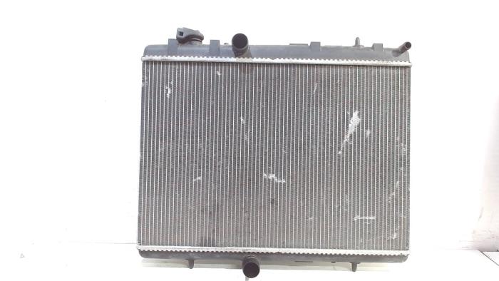 Usagé Radiateur Citroen DS4 Prix € 14,00 Règlement à la marge proposé par Van der Ven Autorecycling B.V.