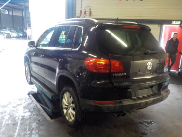 Luftmassenmesser van een Volkswagen Tiguan 2011