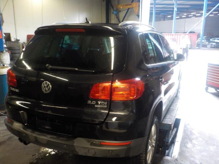 Luftmassenmesser van een Volkswagen Tiguan 2011