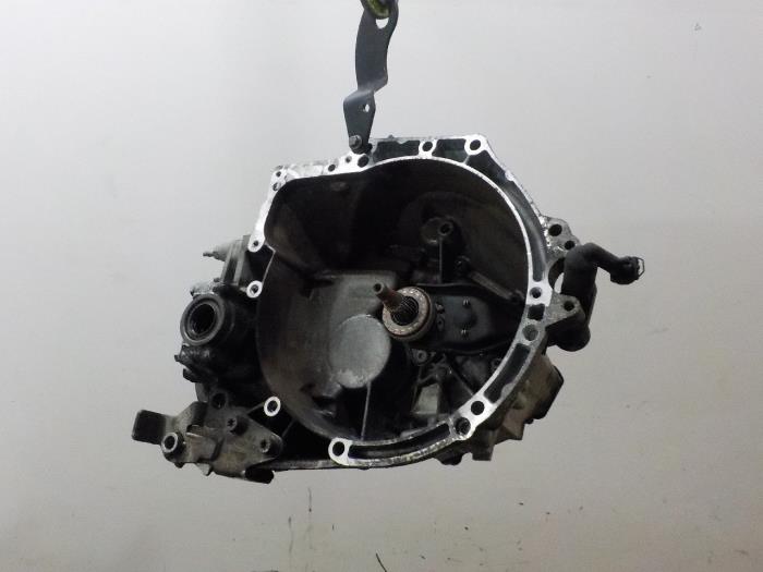 Gebrauchte Getriebe Peugeot 308 Preis € 74,99 Margenregelung angeboten von Van der Ven Autorecycling B.V.