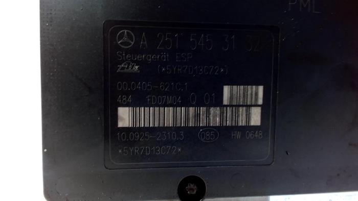 Usagé Bloc ABS Mercedes R-Klasse Prix € 150,00 Règlement à la marge proposé par Van der Ven Autorecycling B.V.